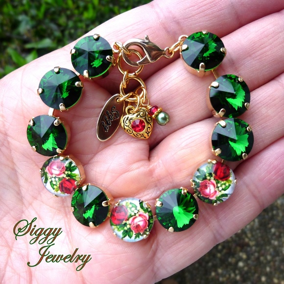 Swarovski Crystal Christmas Holly Bracelet, 12mm - Picture 8 of 9